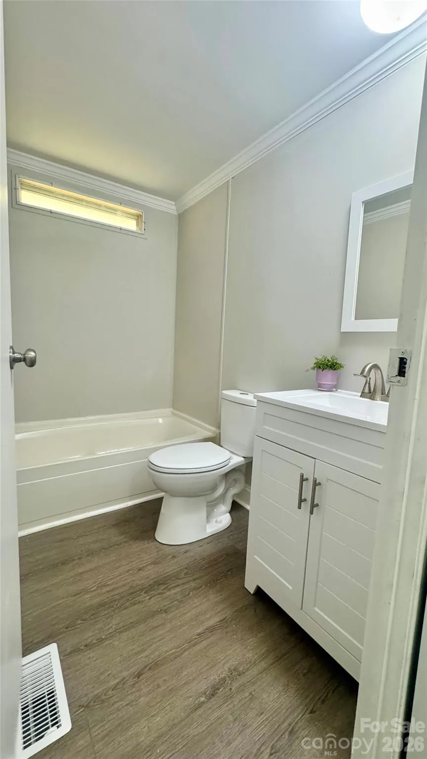 121 C & K DRIVE Taylorsville, NC 28681