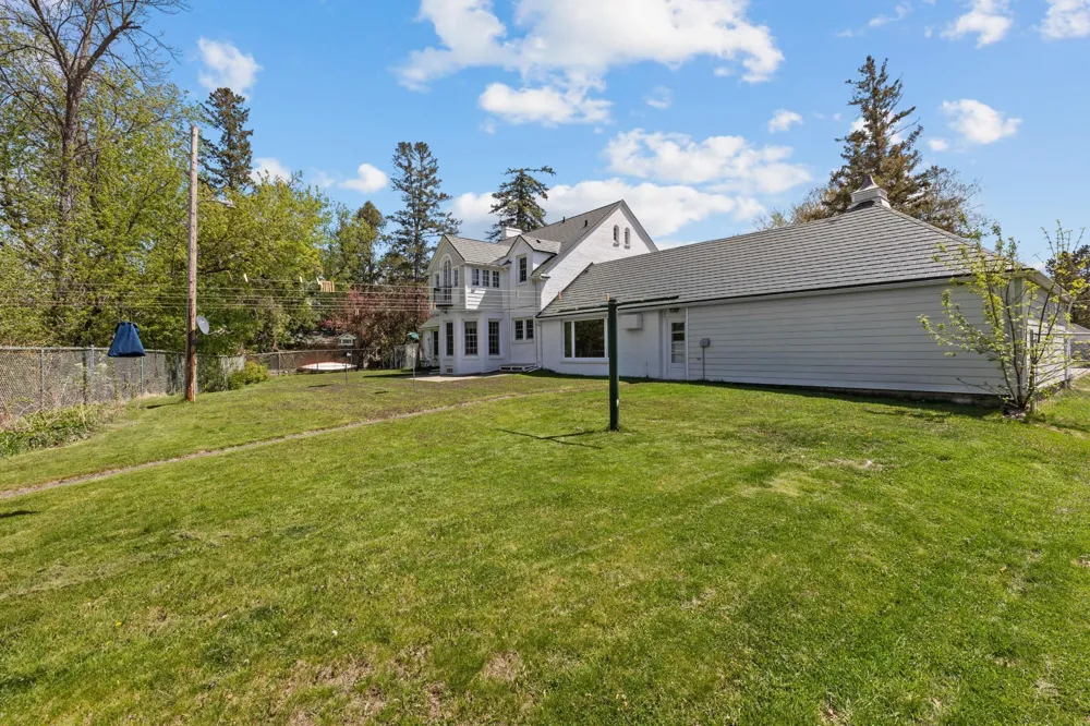 415 Bluff Avenue Brainerd, MN 56401