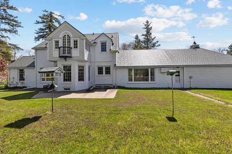 415 Bluff Avenue Brainerd, MN 56401