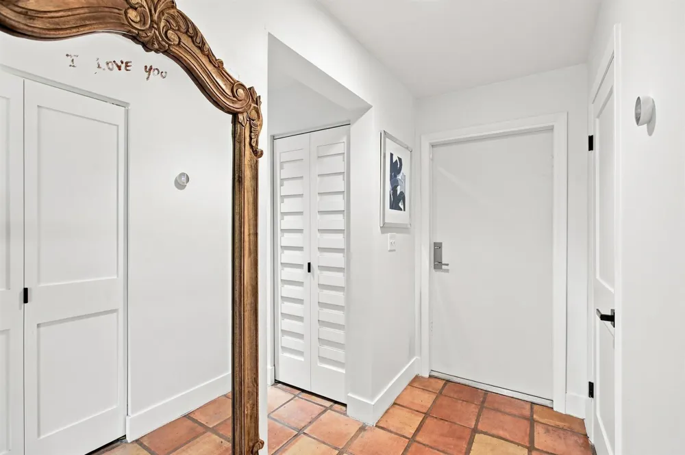 980 NW N River Drive #30 Miami, FL 33136