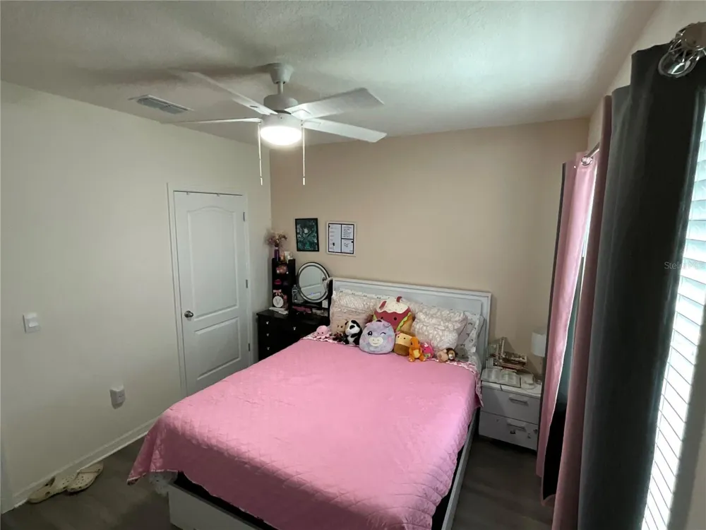 33525 ALWAYS DREAMING COURT Sorrento, FL 32776