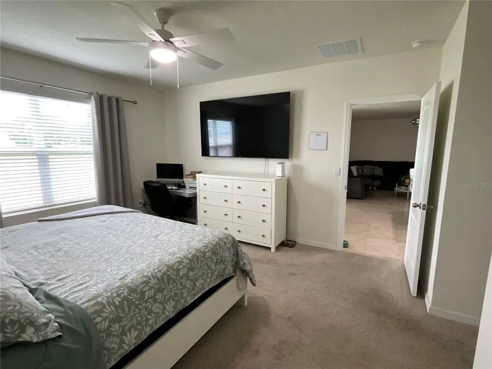 33525 ALWAYS DREAMING COURT Sorrento, FL 32776