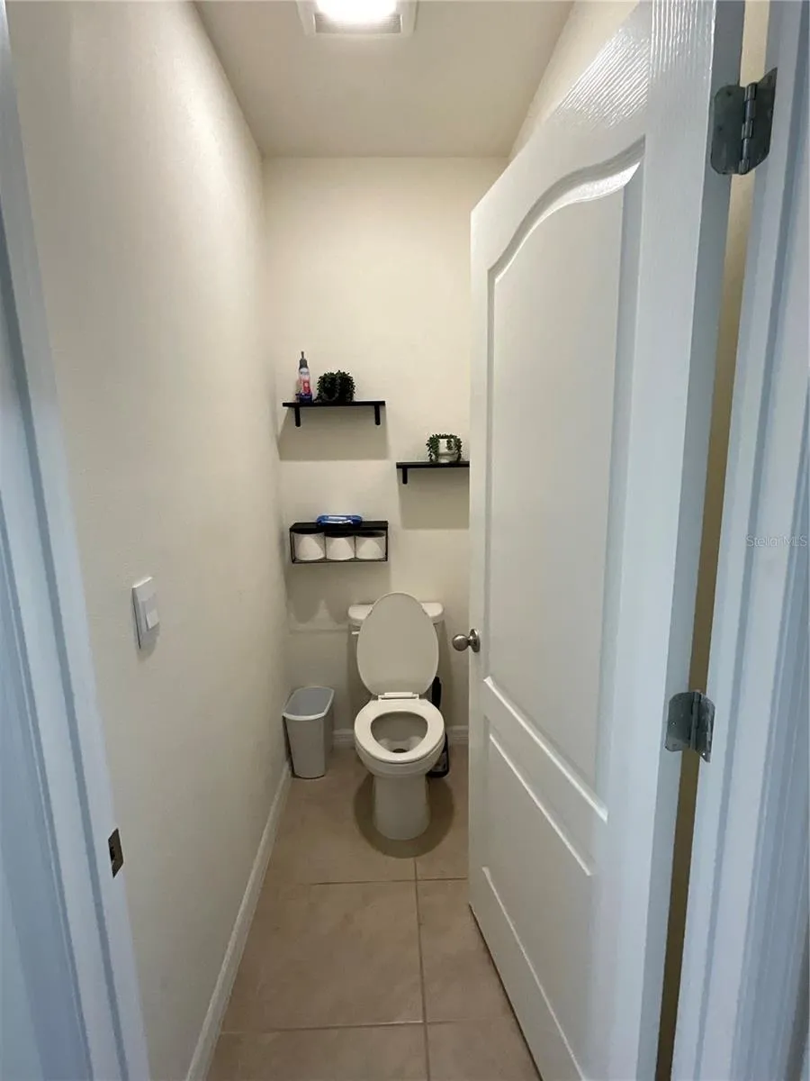 33525 ALWAYS DREAMING COURT Sorrento, FL 32776