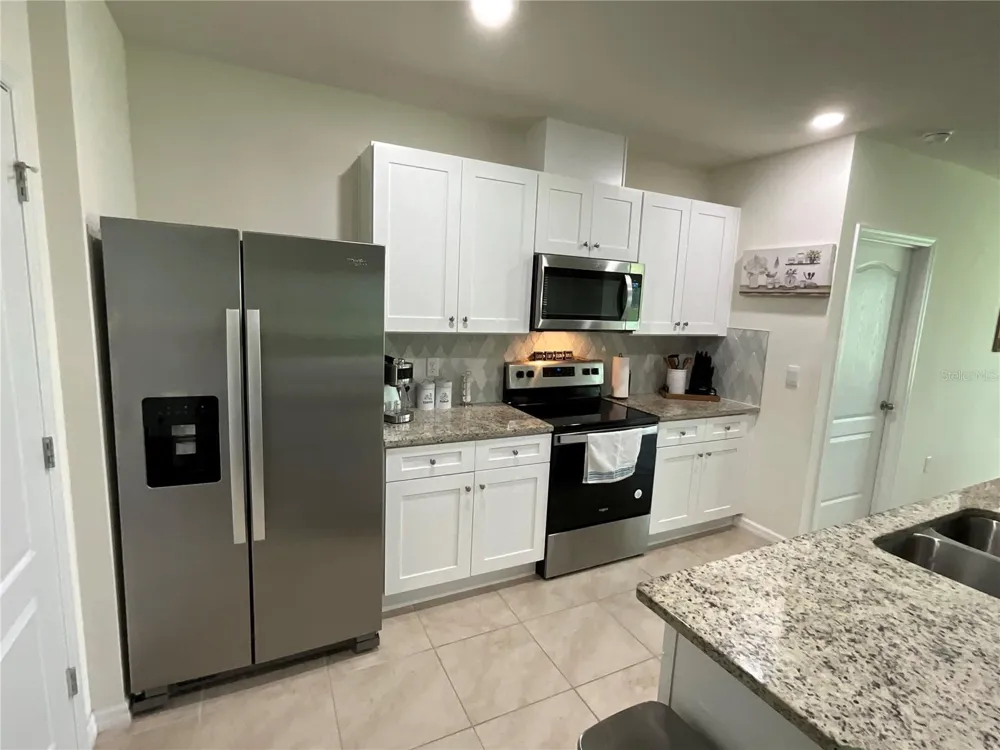 33525 ALWAYS DREAMING COURT Sorrento, FL 32776