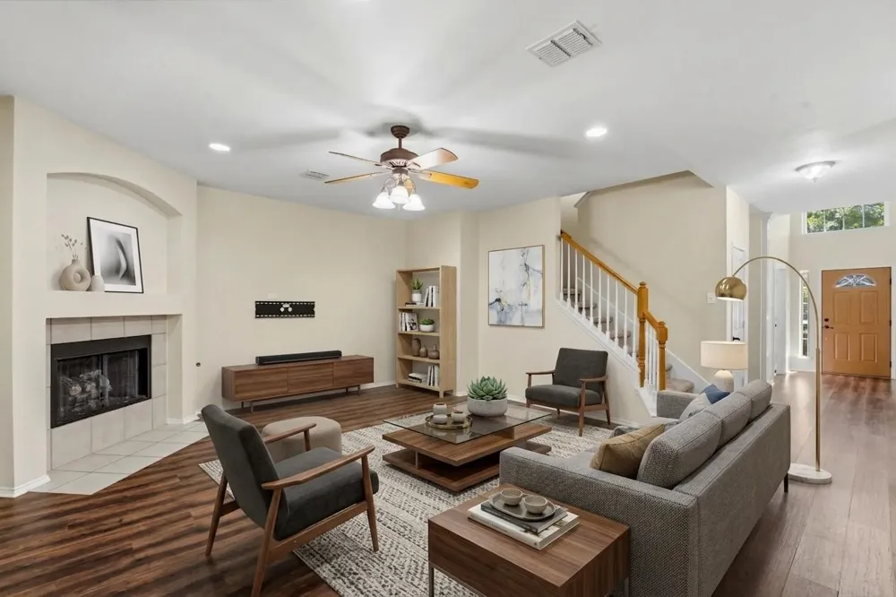 725 Big Horn Trail Crowley, TX 76036