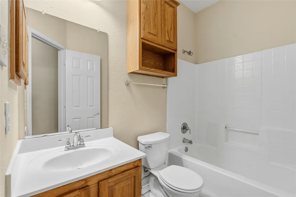 725 Big Horn Trail Crowley, TX 76036