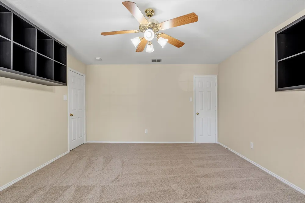 725 Big Horn Trail Crowley, TX 76036