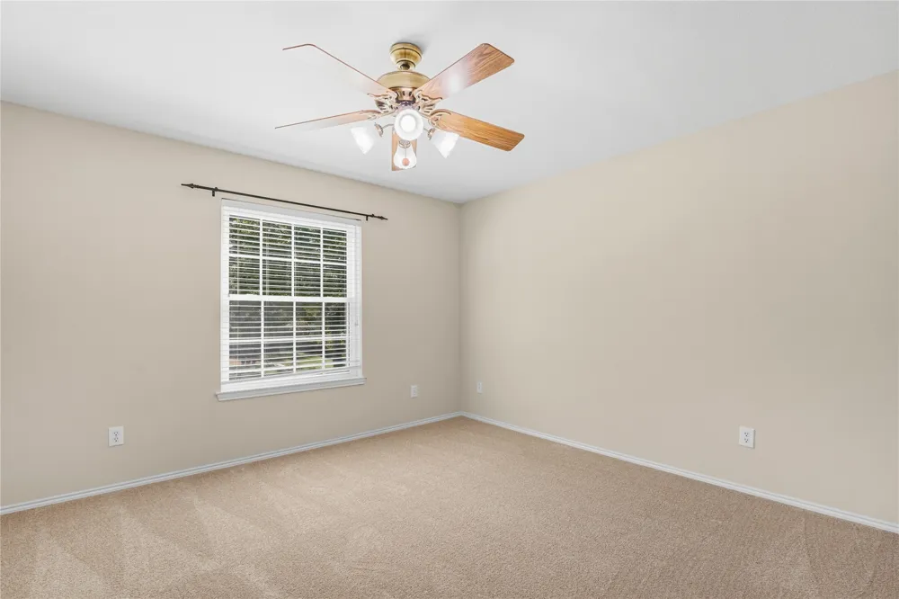 725 Big Horn Trail Crowley, TX 76036