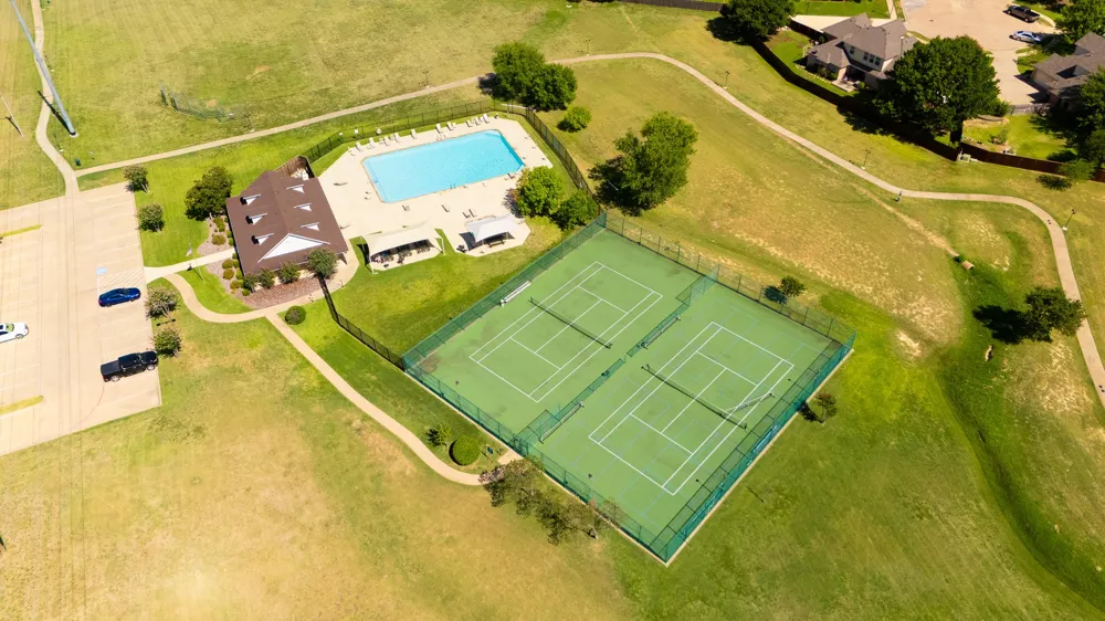 725 Big Horn Trail Crowley, TX 76036