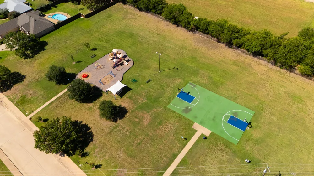 725 Big Horn Trail Crowley, TX 76036