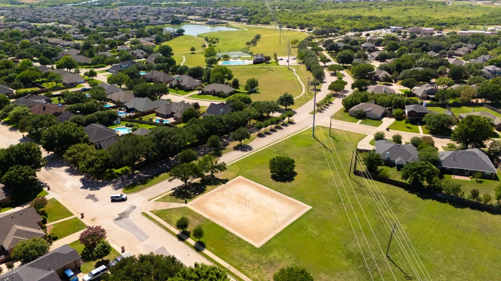 725 Big Horn Trail Crowley, TX 76036
