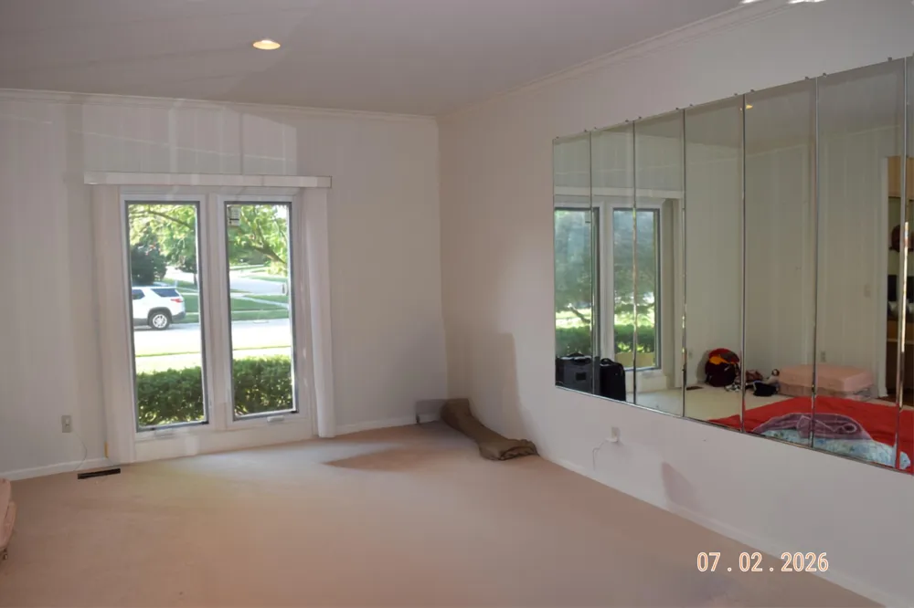 1431 Provincial Drive Troy City, MI 48084