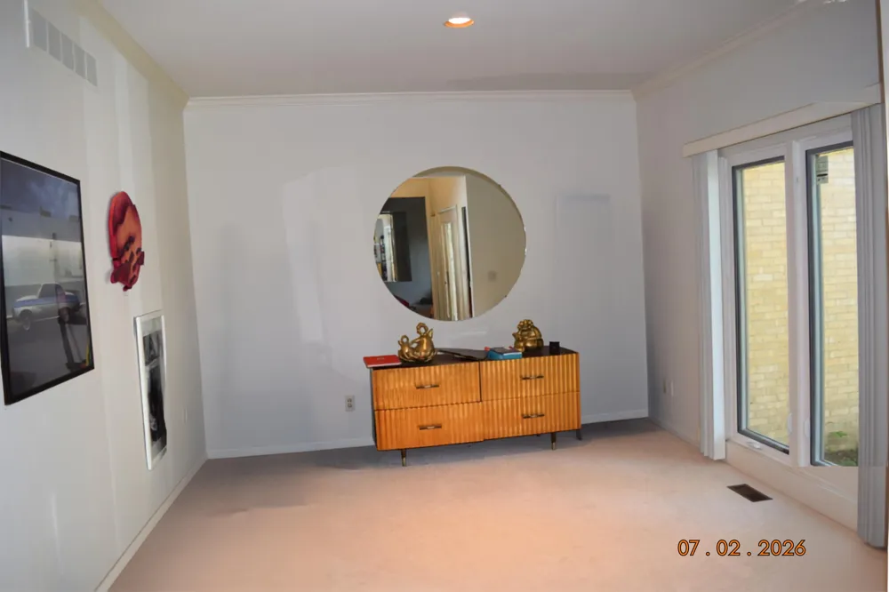 1431 Provincial Drive Troy City, MI 48084