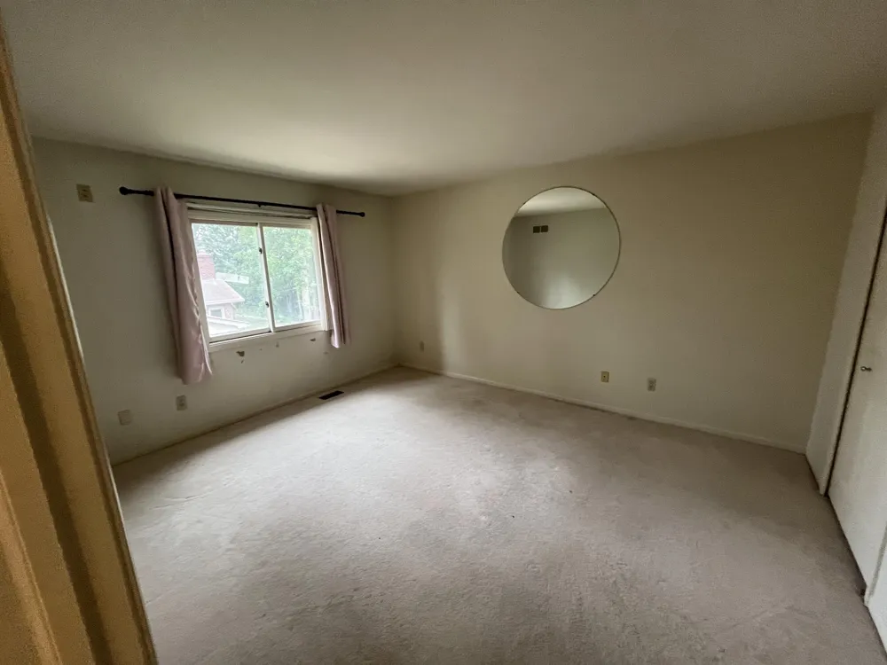 1431 Provincial Drive Troy City, MI 48084