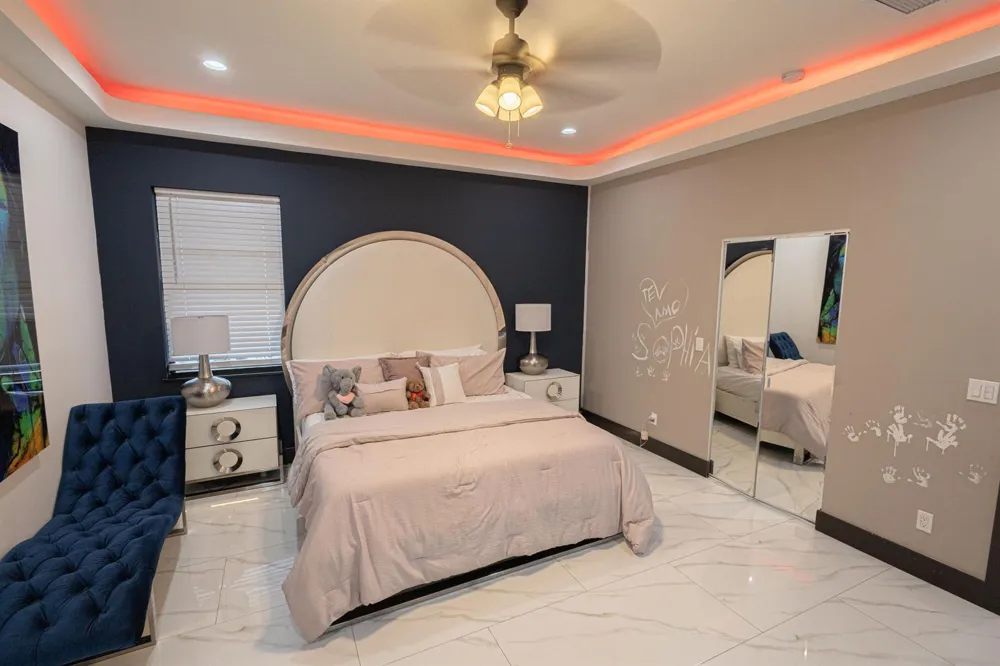 725 Mercury Street Street West Palm Beach, FL 33406