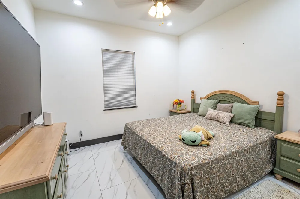725 Mercury Street Street West Palm Beach, FL 33406