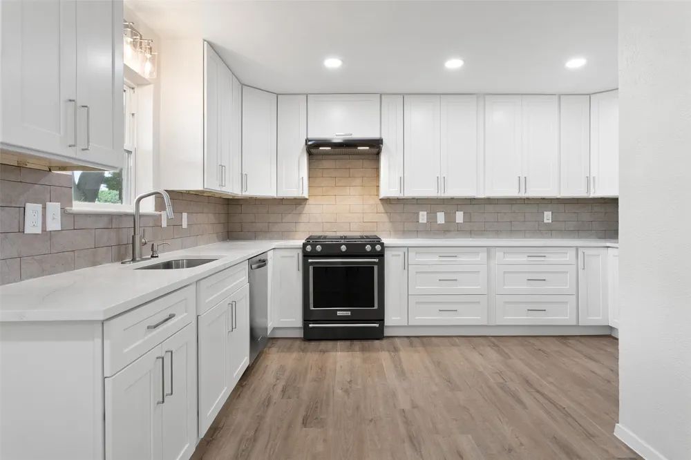 406 Pleasant Valley Lane Richardson, TX 75080