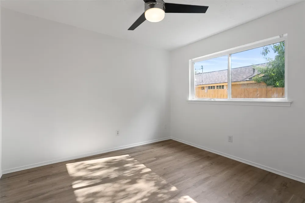 406 Pleasant Valley Lane Richardson, TX 75080