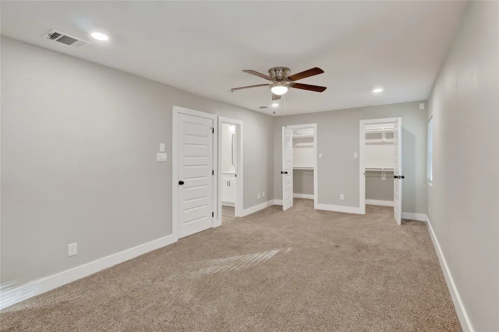 209 W 9th Street Kemp, TX 75143