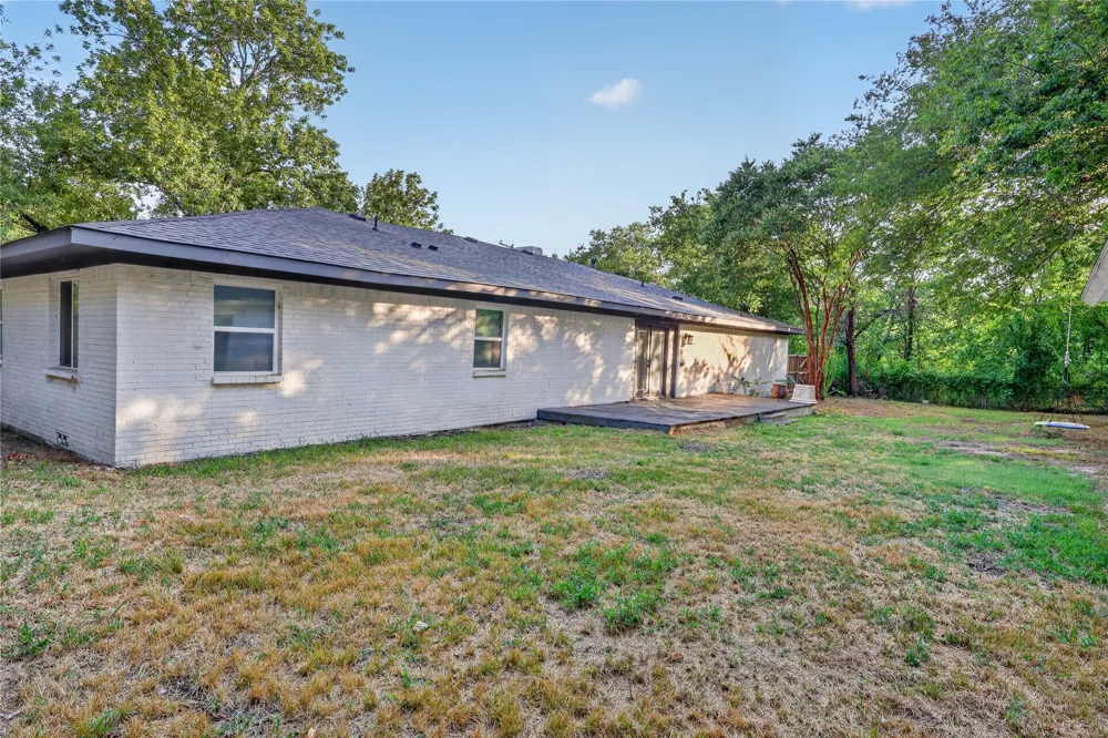209 W 9th Street Kemp, TX 75143