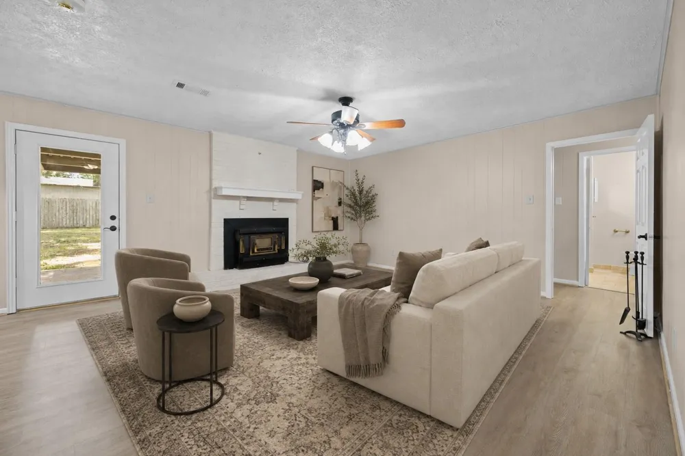 624 Morrison Drive Livingston, TX 77351