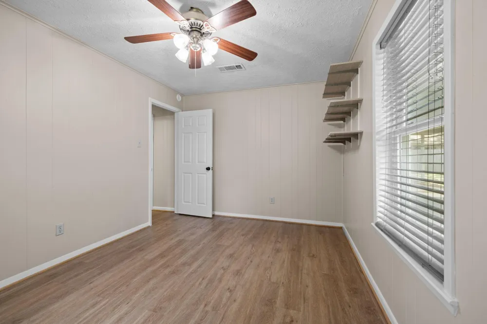 624 Morrison Drive Livingston, TX 77351