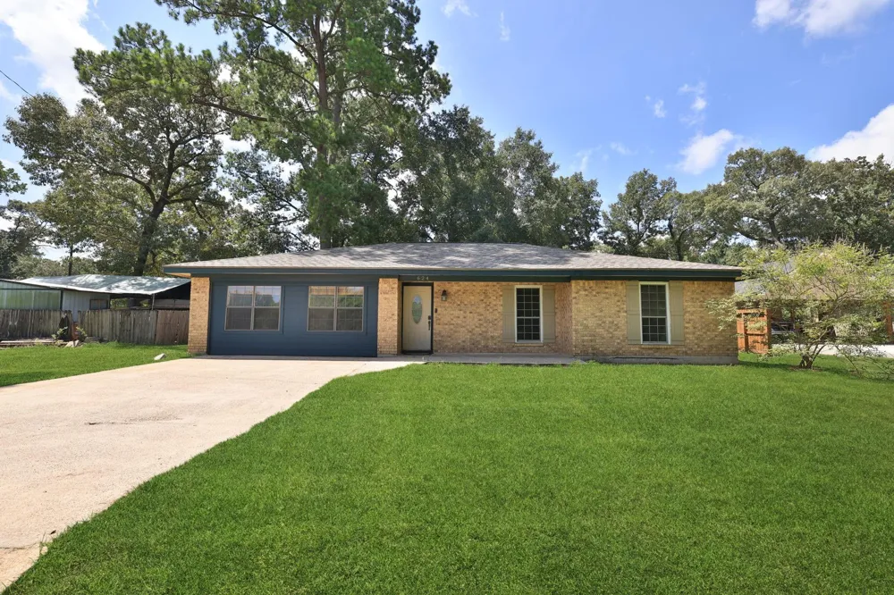 624 Morrison Drive Livingston, TX 77351