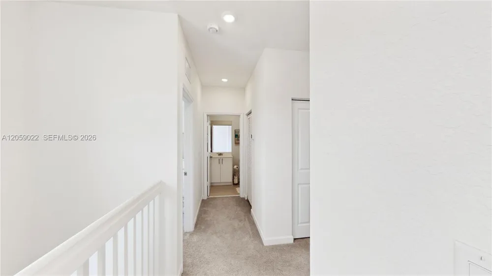 2208 SE 30th St Homestead, FL 33035