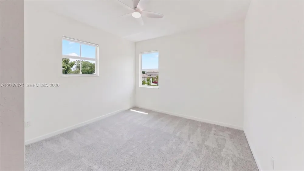2208 SE 30th St Homestead, FL 33035