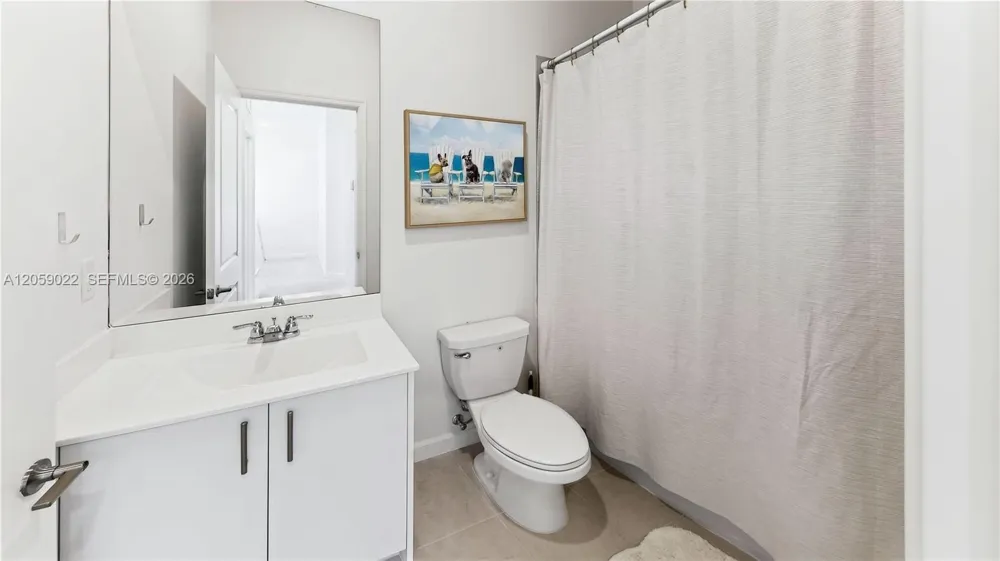 2208 SE 30th St Homestead, FL 33035