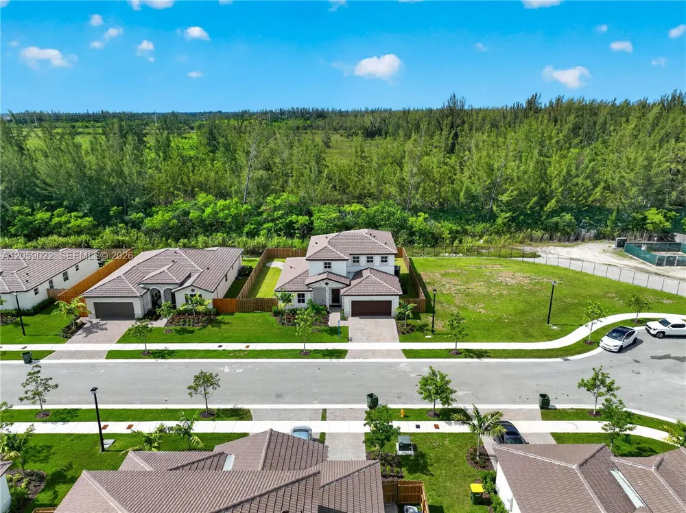 2208 SE 30th St Homestead, FL 33035