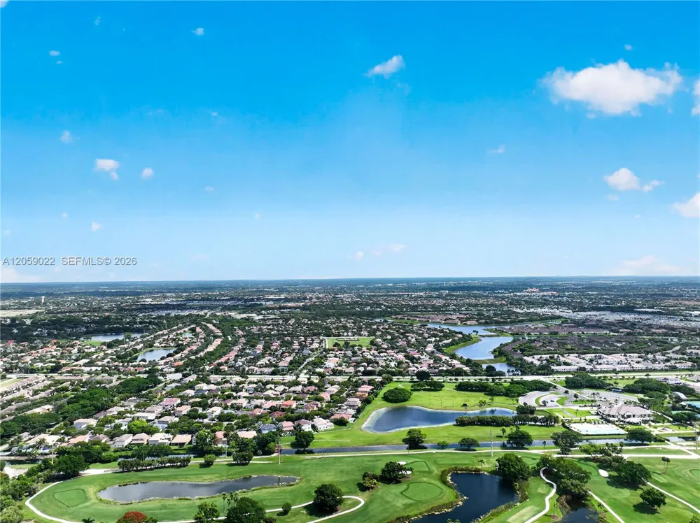 2208 SE 30th St Homestead, FL 33035