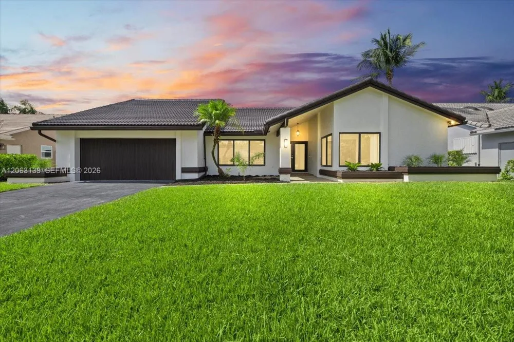 9272 NW 18th St Plantation, FL 33322