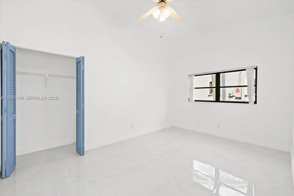 9272 NW 18th St Plantation, FL 33322