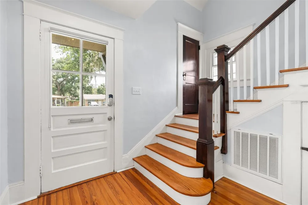 2101 SANFORD AVENUE Sanford, FL 32771