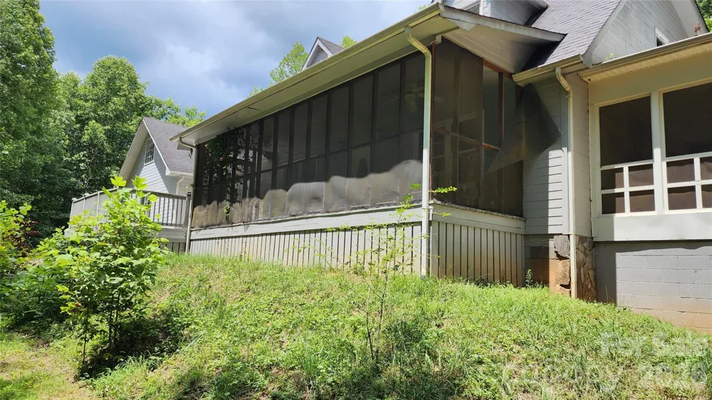 2020 Ada Williams Lane Lenoir, NC 28645