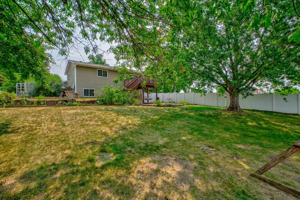 25714 9th Street W Zimmerman, MN 55398