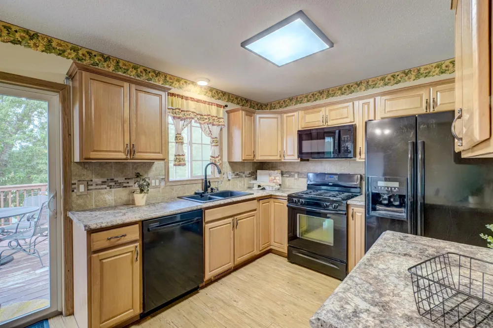 25714 9th Street W Zimmerman, MN 55398