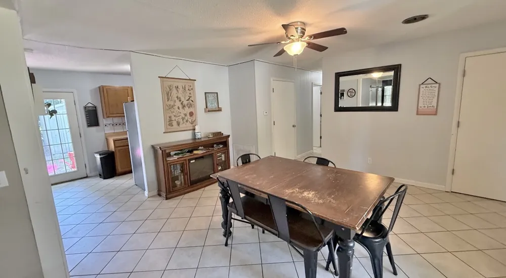 1518 80th Street NW Grove, OK 74344
