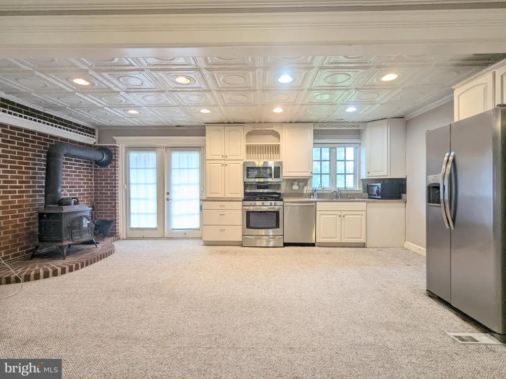 1014 STONE AVENUE Waldorf, MD 20602