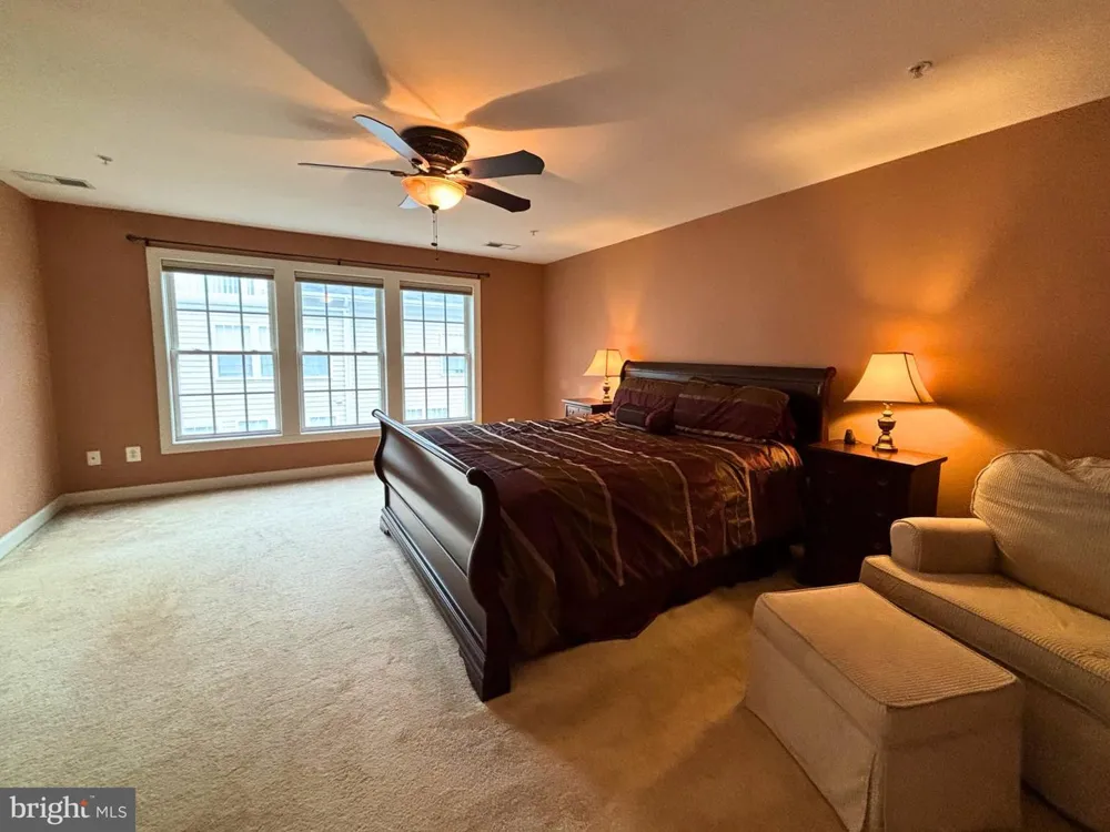 8006 RESERVE WAY Vienna, VA 22182