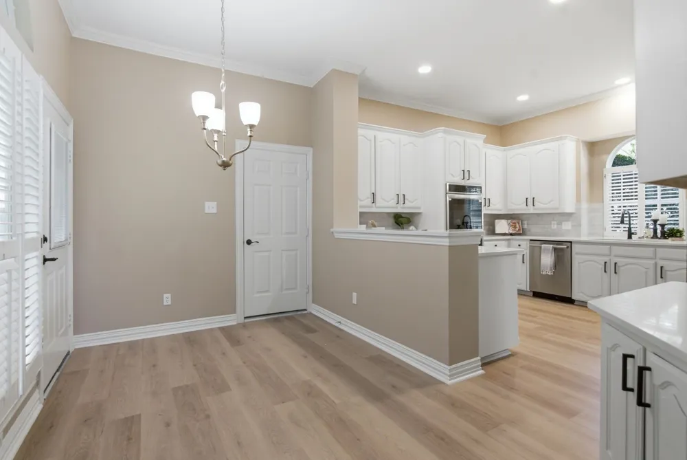 94 Bremen Drive Hurst, TX 76054