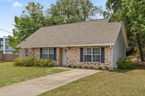 127 Oak Terrace Drive