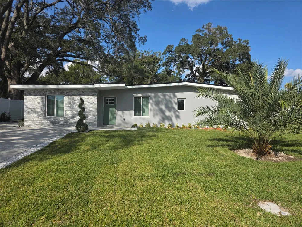 1911 W AMELIA STREET Orlando, FL 32805