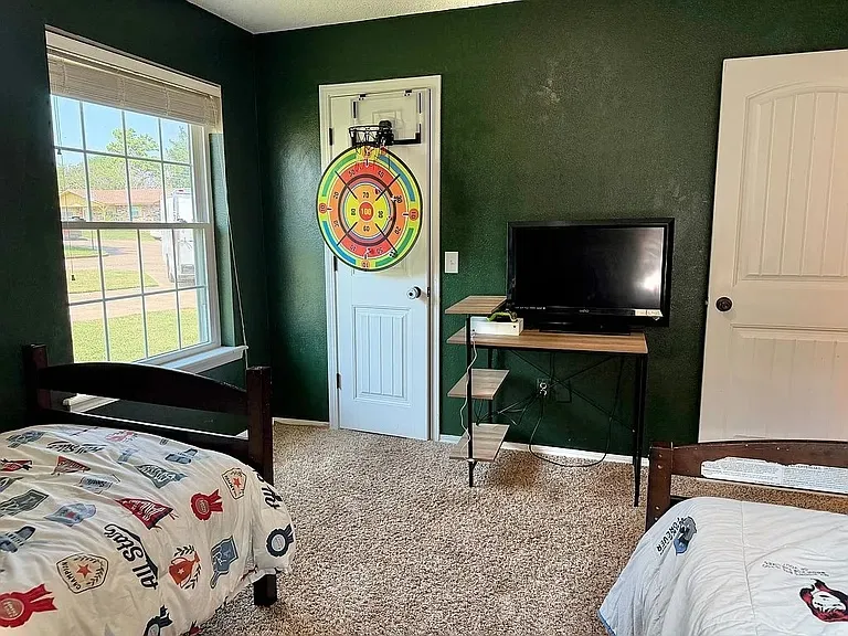 412 Beaumont Court Cleveland, OK 74020