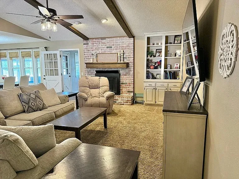412 Beaumont Court Cleveland, OK 74020