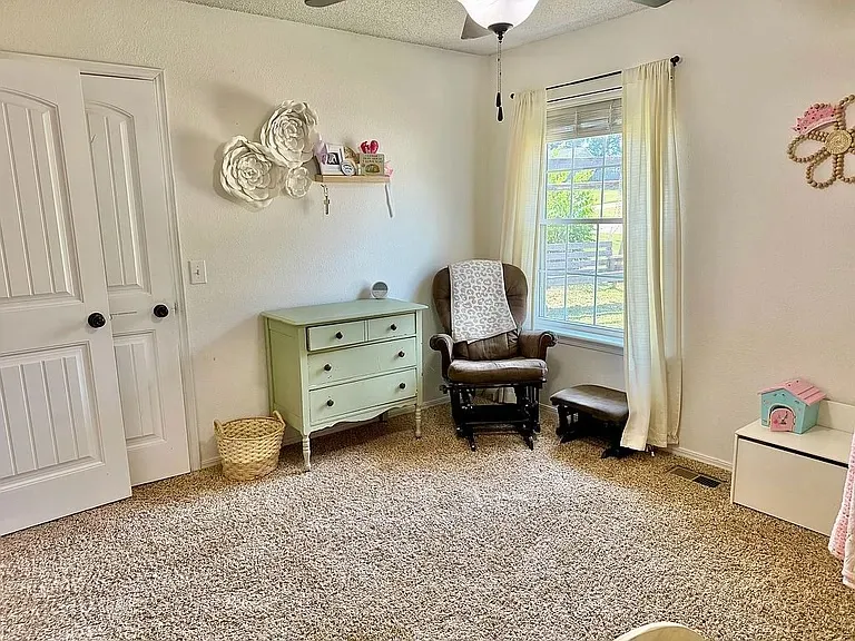 412 Beaumont Court Cleveland, OK 74020