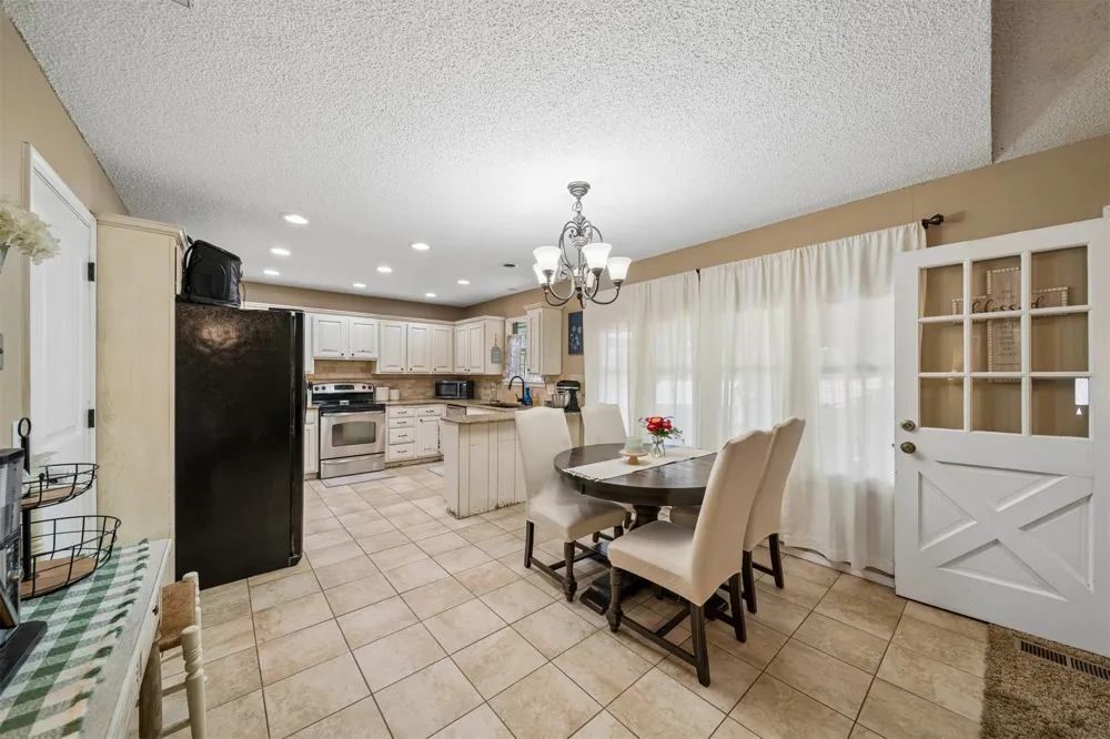 412 Beaumont Court Cleveland, OK 74020