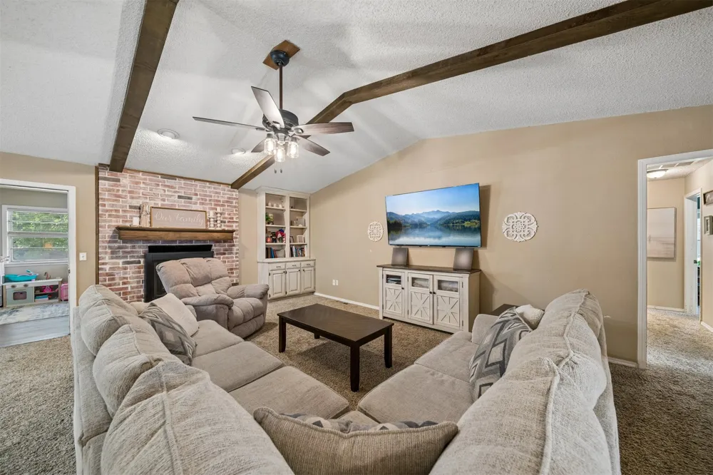 412 Beaumont Court Cleveland, OK 74020