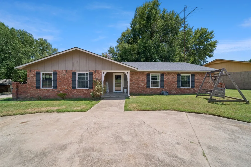 412 Beaumont Court Cleveland, OK 74020